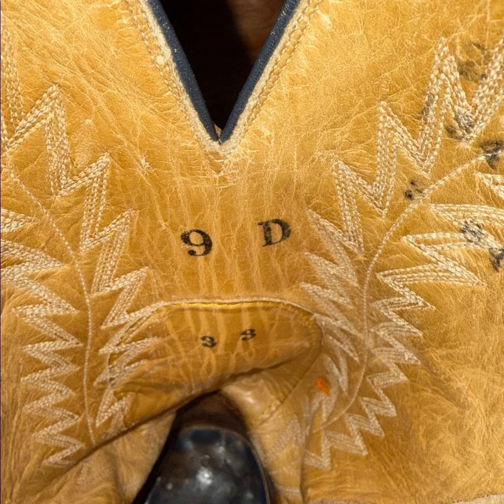 Hondo Crazy Horse Distressed Embroidered Navy/ Brown Leather Western Boots SZ9 - Picture 10 of 14